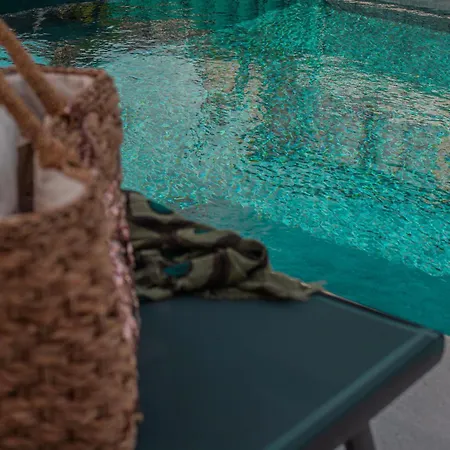 Nahia Collection Campofelice Di Roccella