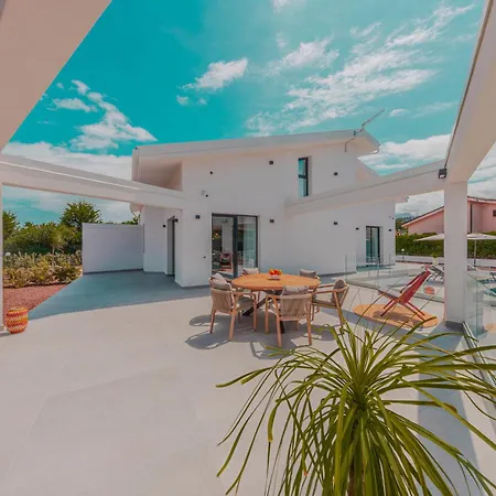 Villa Nahia Collection Campofelice Di Roccella